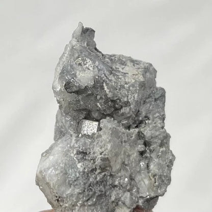 Fluorapatite Crystals Foote Mine Cleveland Co NORTH CAROLINA USA 48g Lot Of 4