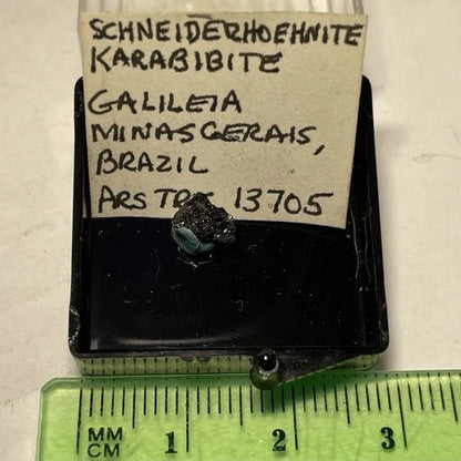 Schneiderhohnite & Karabibite Crystal Micro Galileia Minas Gerais BRAZIL